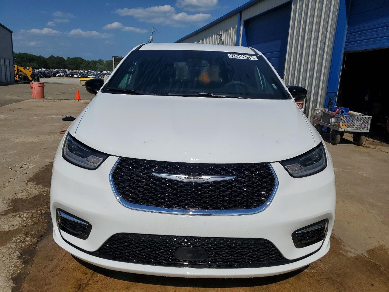 2026 CHRYSLER PACIFICA SELECT — снимка 5