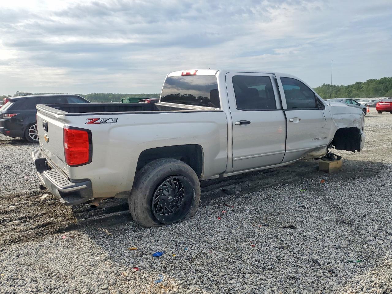 2018 CHEVROLET SILVERADO K1500 LT — снимка 3