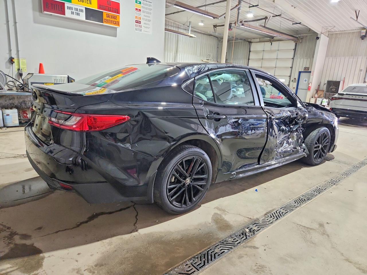 2026 TOYOTA CAMRY SE — снимка 3