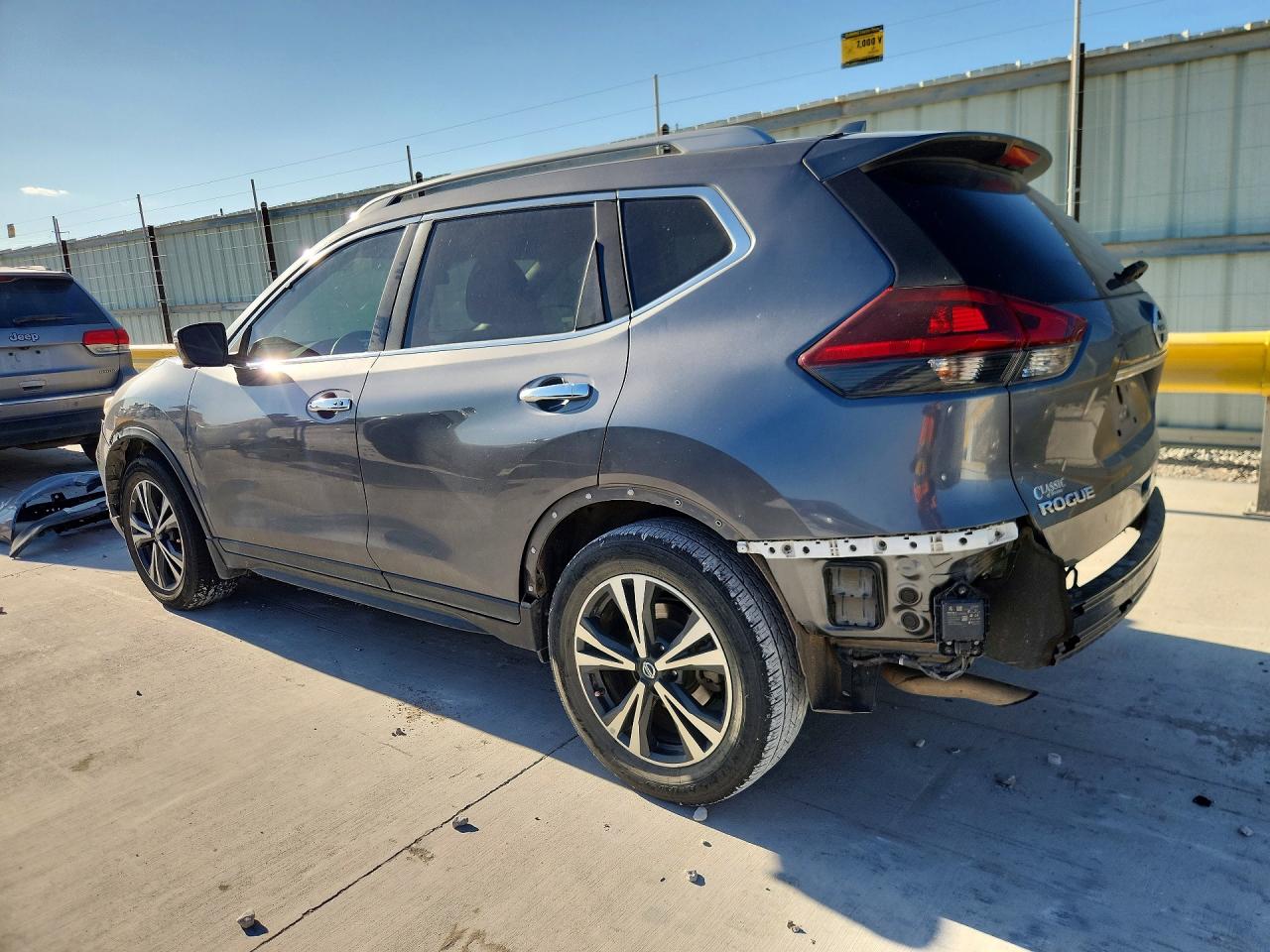 2019 NISSAN ROGUE SV — снимка 2