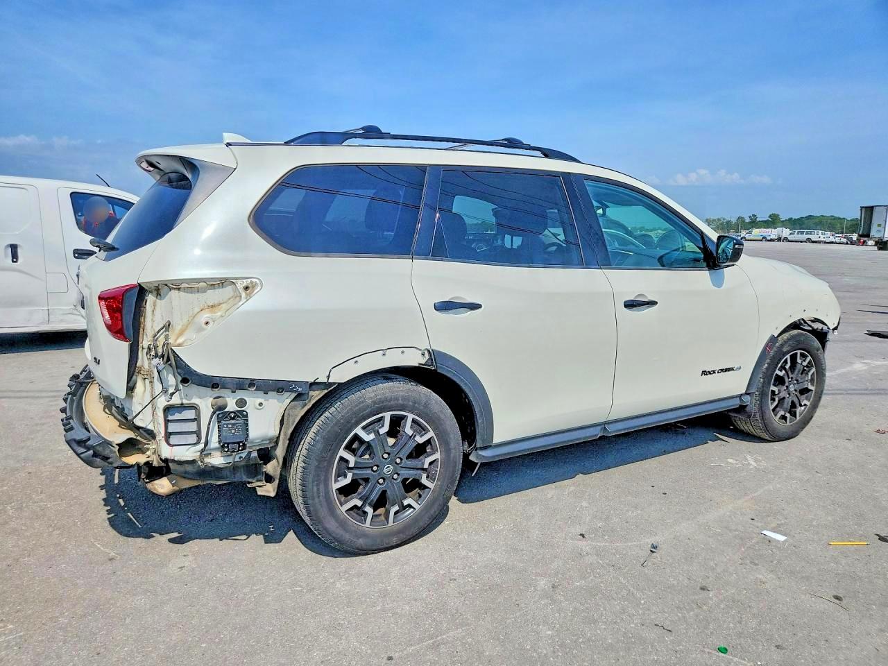 2020 NISSAN PATHFINDER SV — снимка 3
