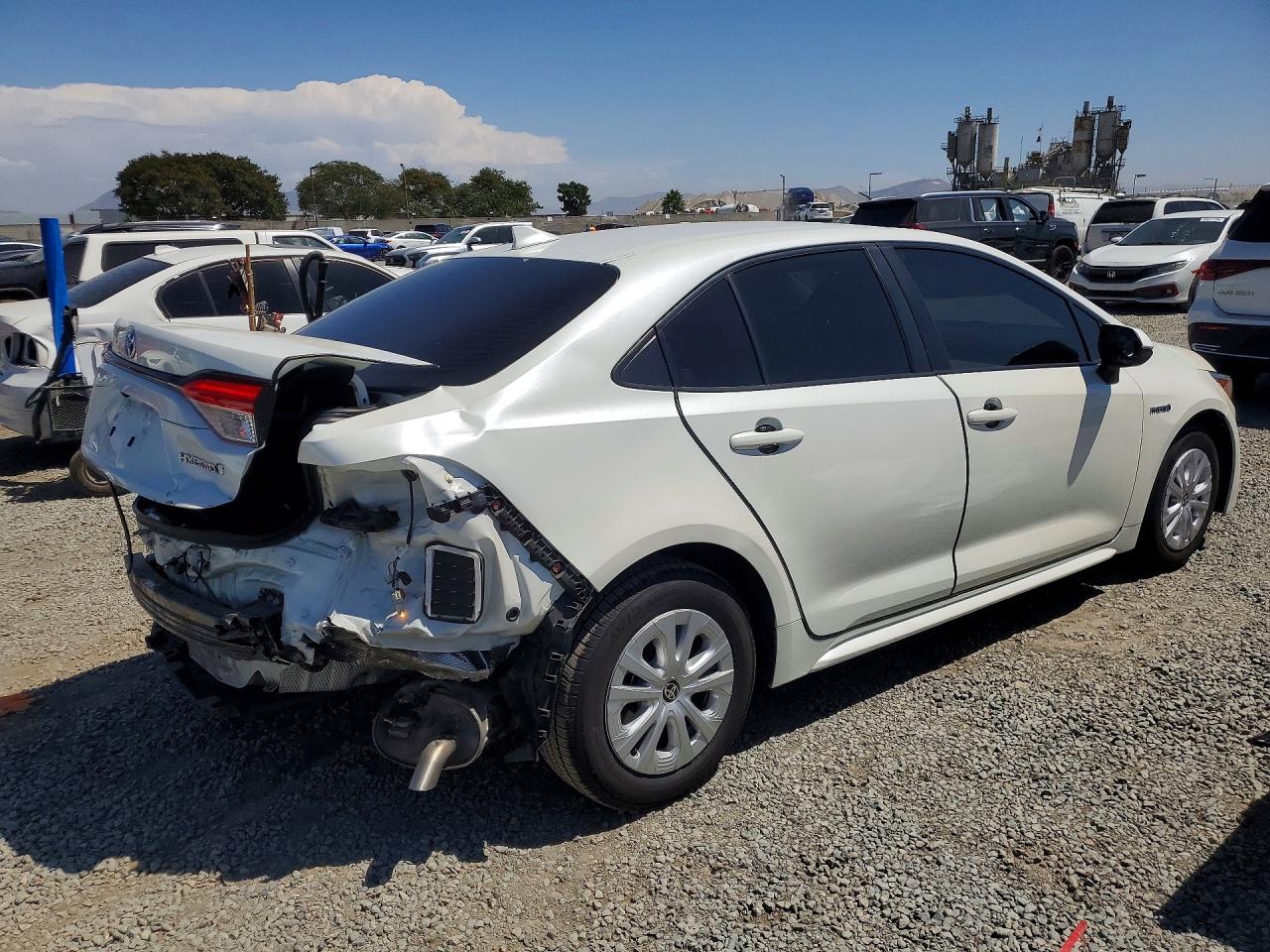 2021 TOYOTA COROLLA LE — снимка 3