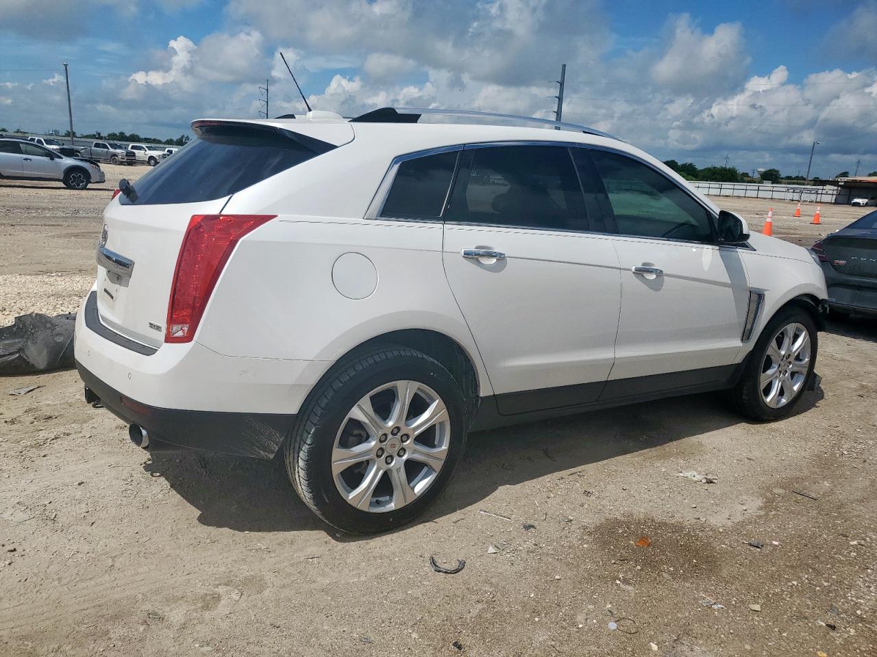 2016 CADILLAC SRX PERFORMANCE COLLECTION — снимка 3
