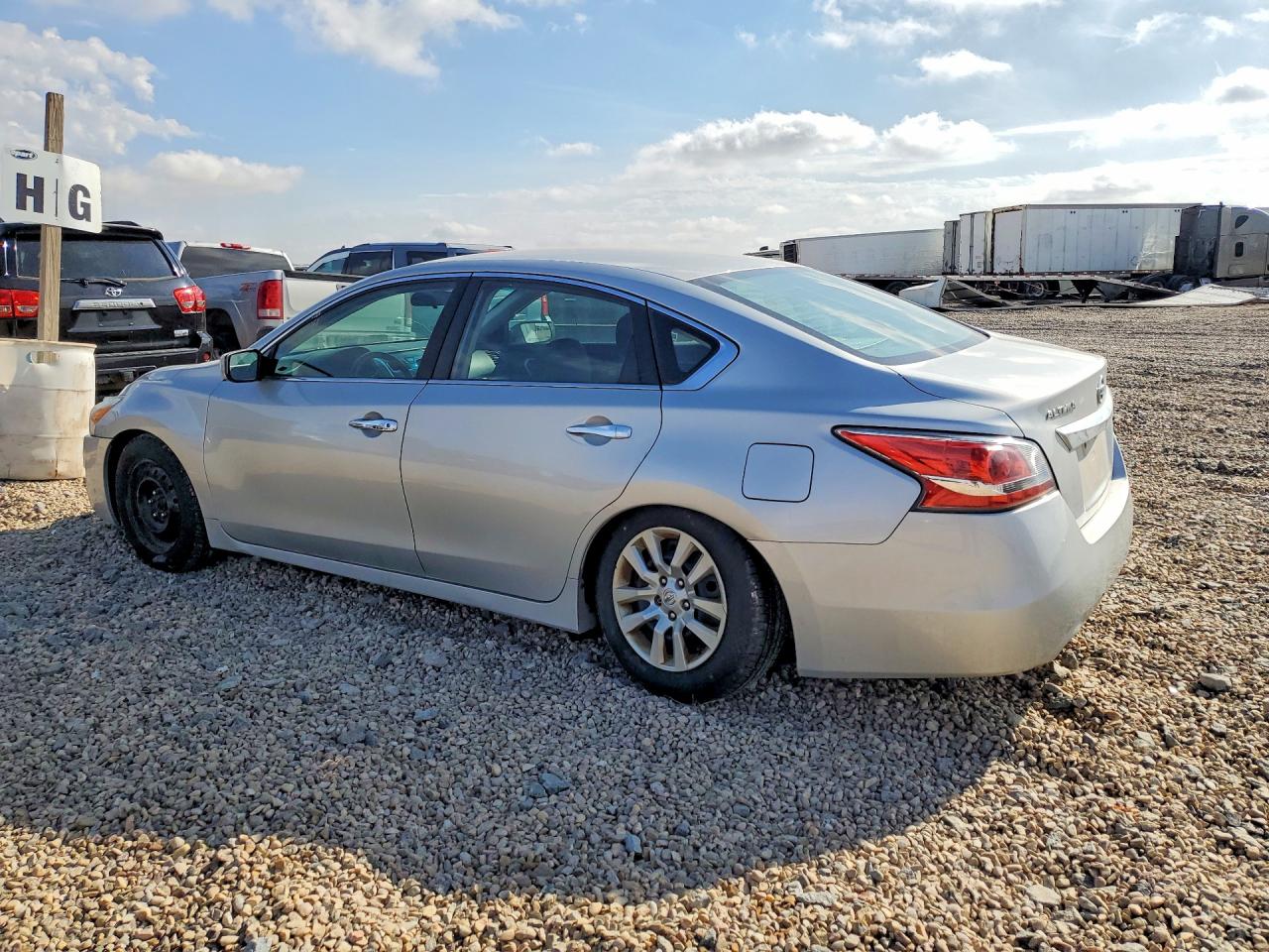 2015 NISSAN ALTIMA 2.5 S — снимка 2