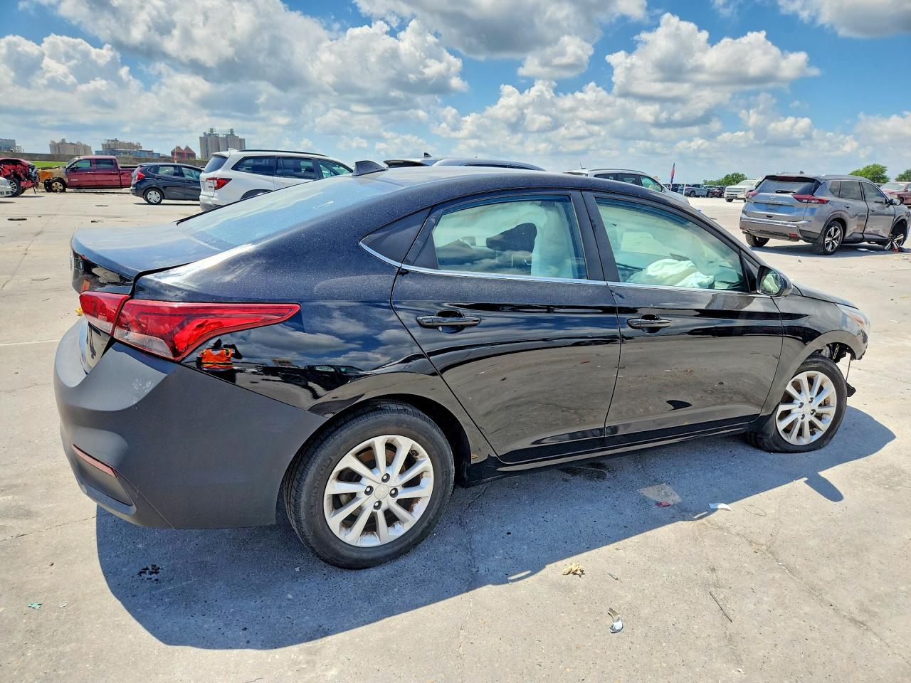 2021 HYUNDAI ACCENT SEL — снимка 3