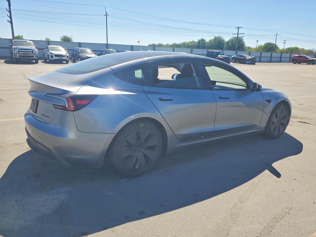 2026 TESLA MODEL 3 — снимка 3