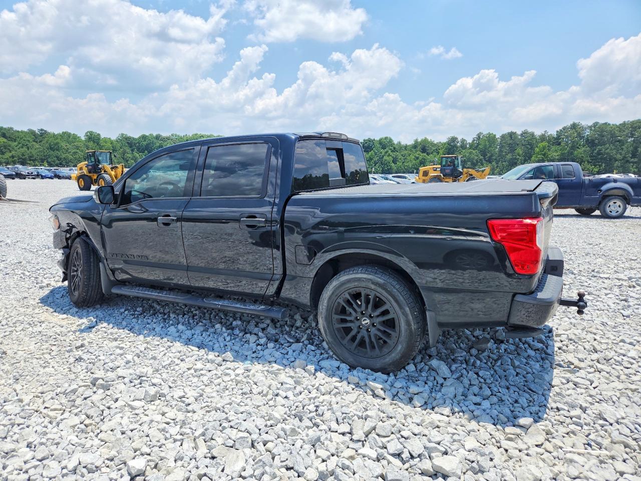 2019 NISSAN TITAN SV — снимка 2