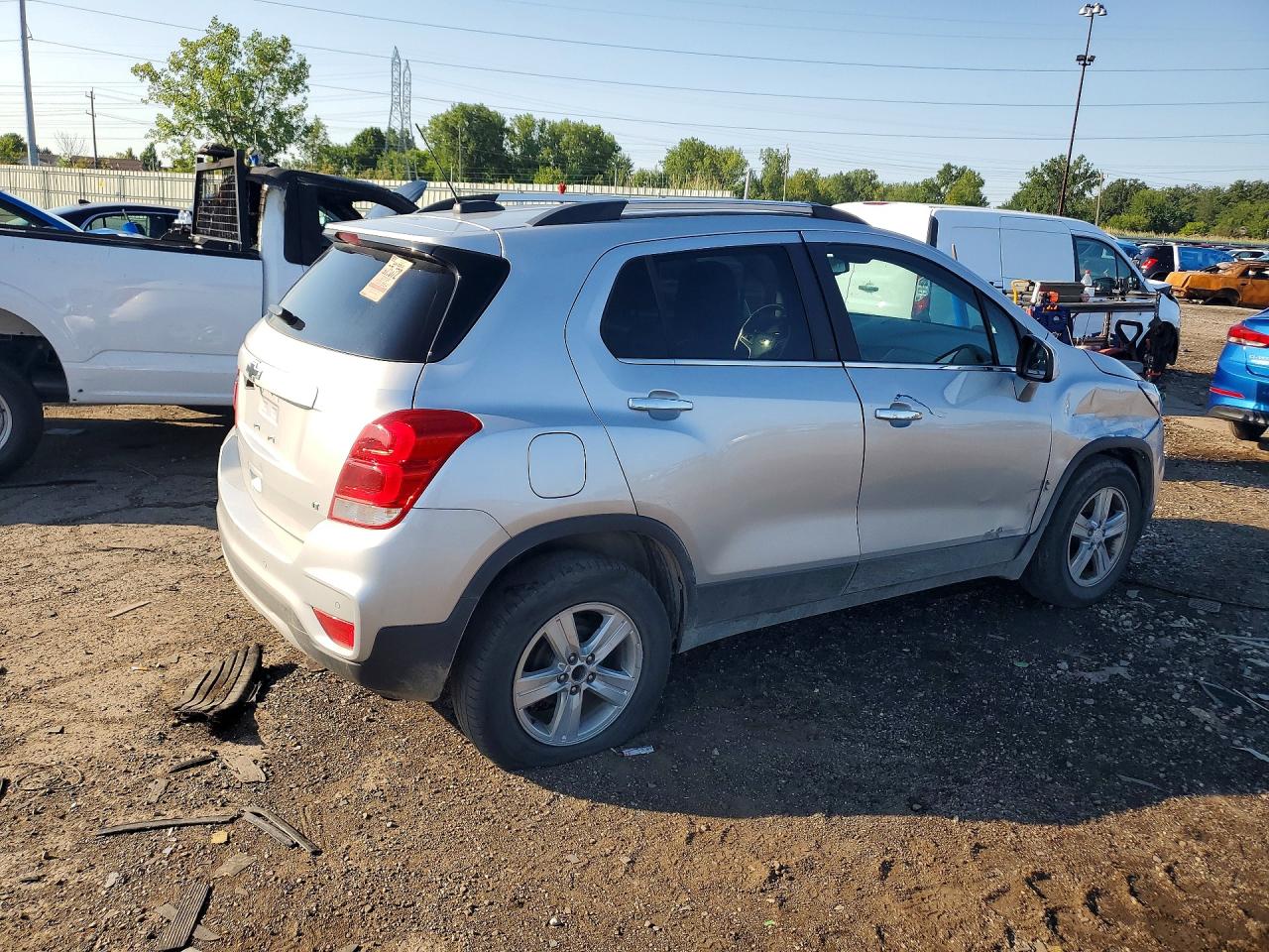 2019 CHEVROLET TRAX 1LT — снимка 3