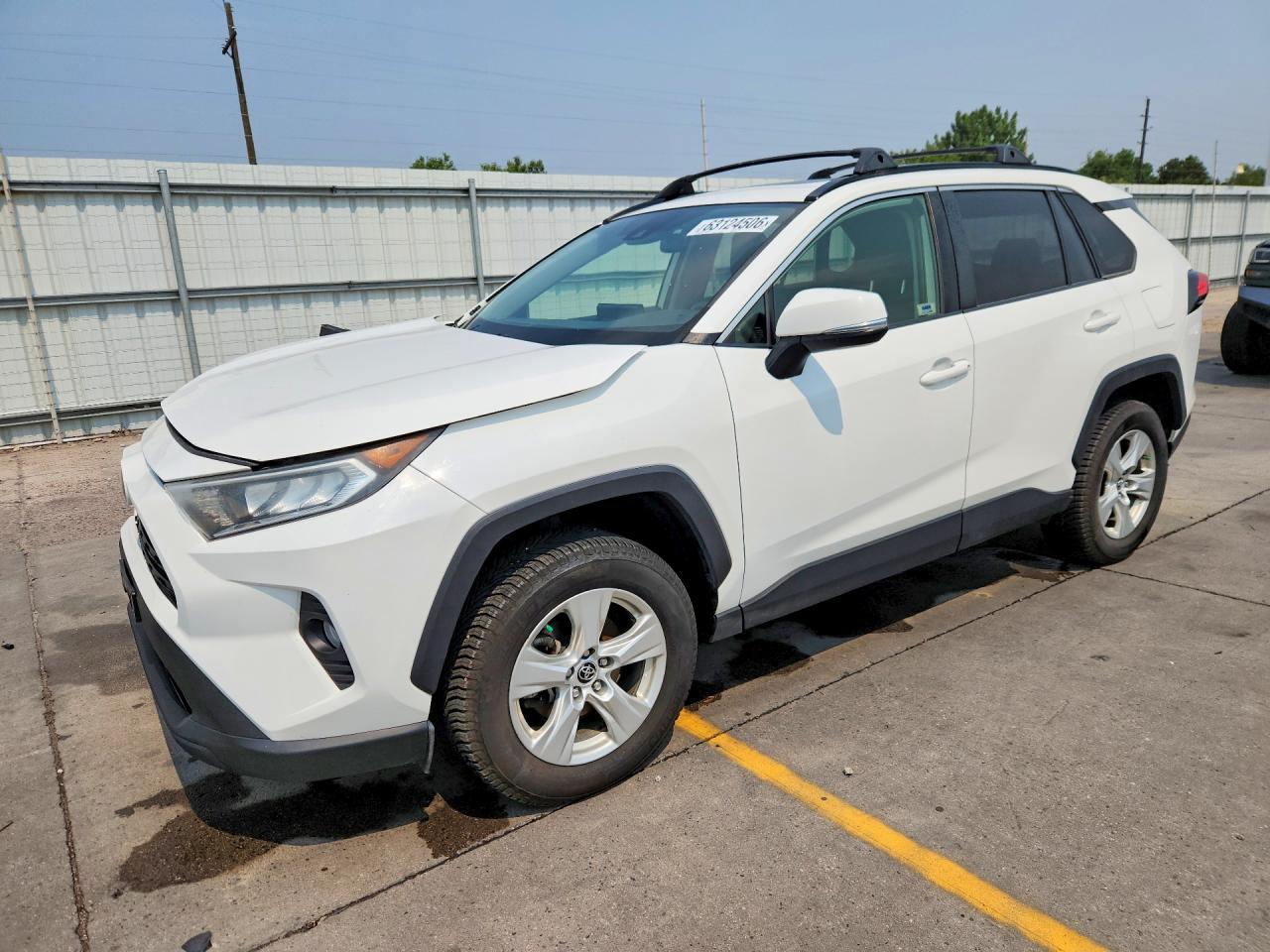 2019 TOYOTA RAV4 XLE