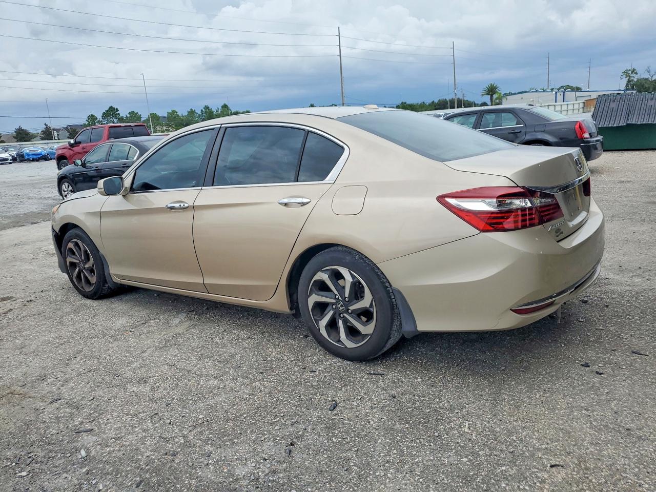 2016 HONDA ACCORD EX — снимка 2