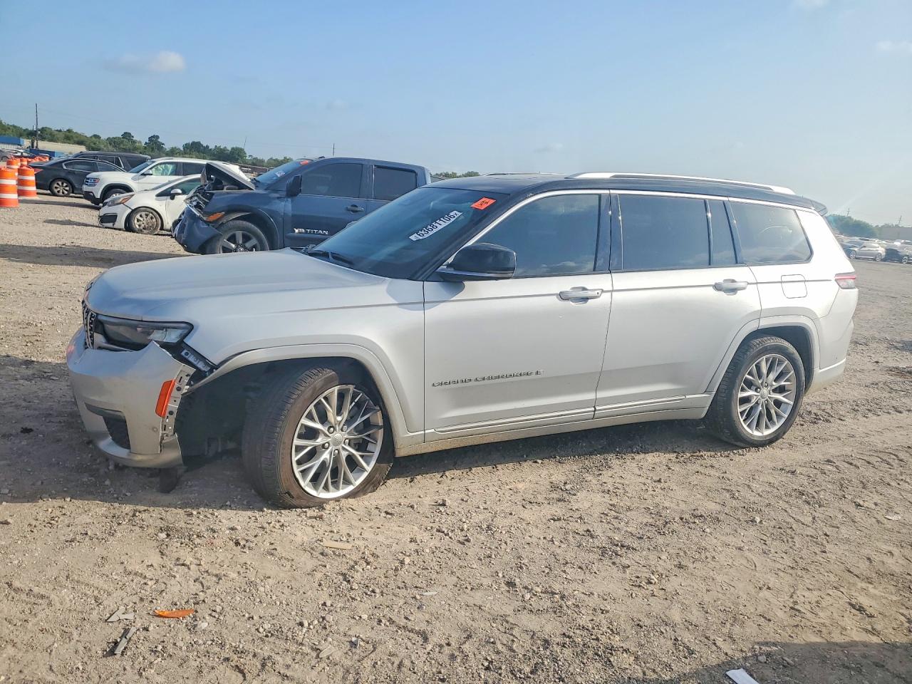 2023 JEEP GRAND CHEROKEE L SUMMIT