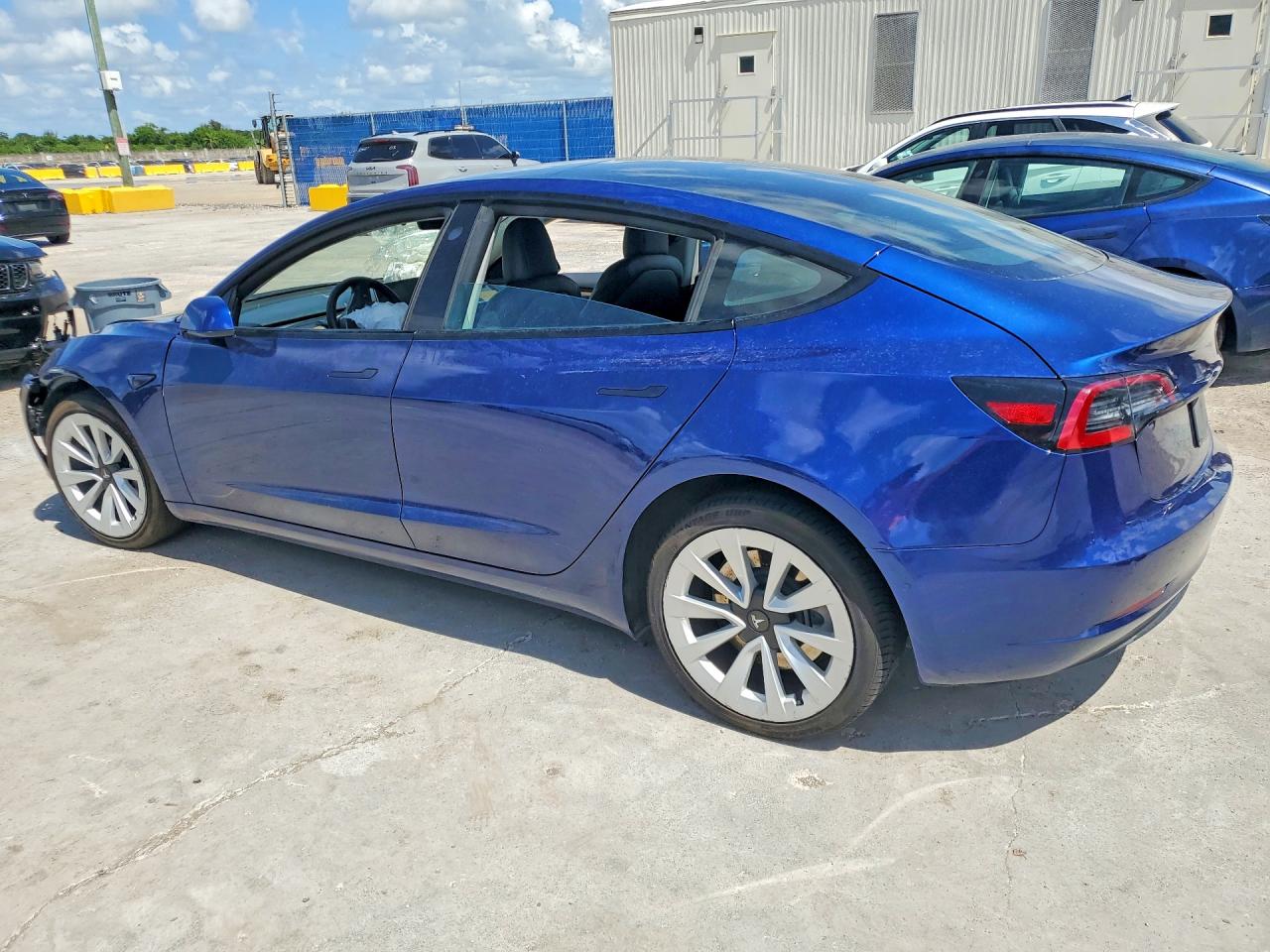2022 TESLA MODEL 3 — снимка 2