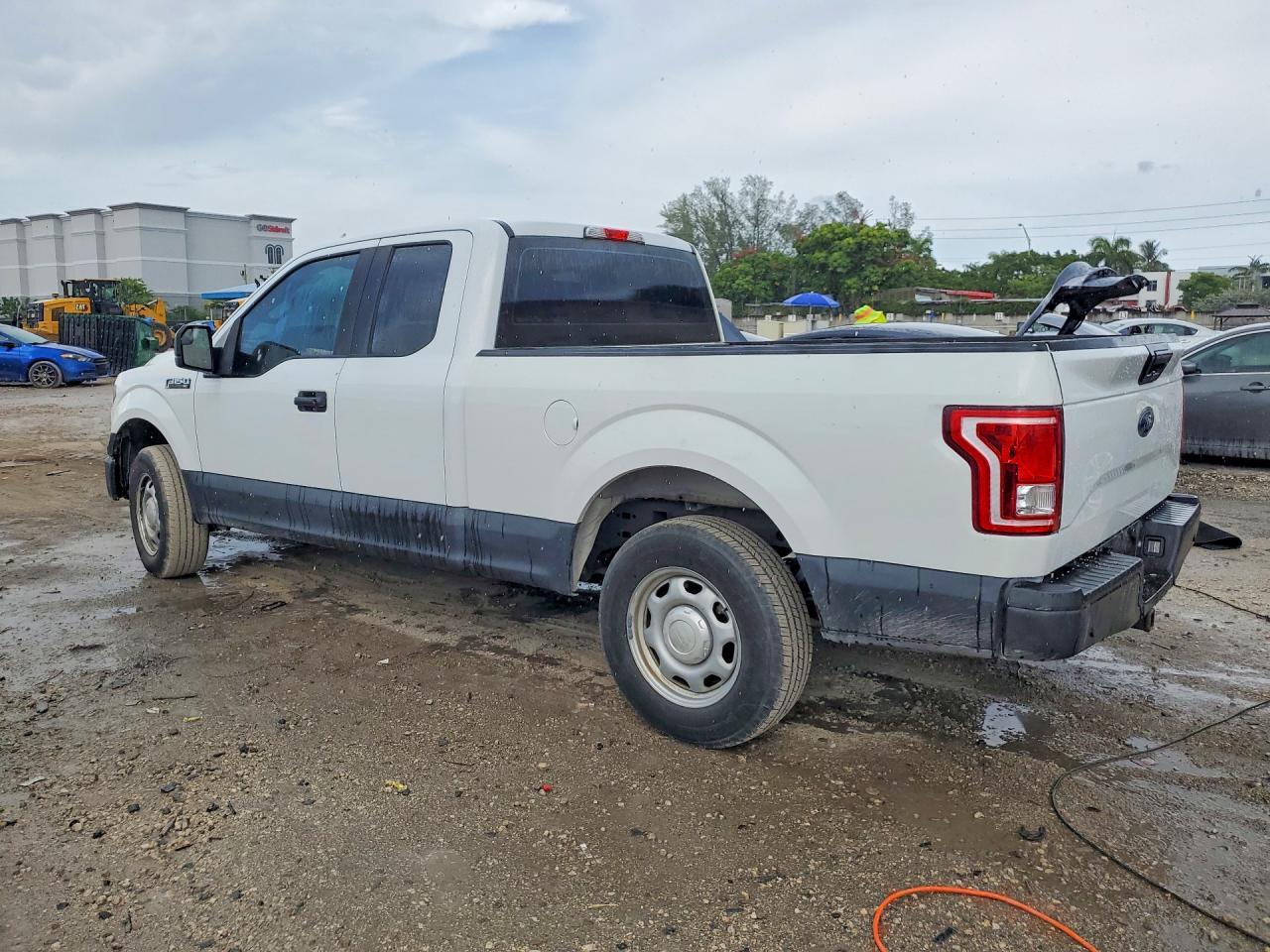 2017 FORD F150 SUPER CAB — снимка 2