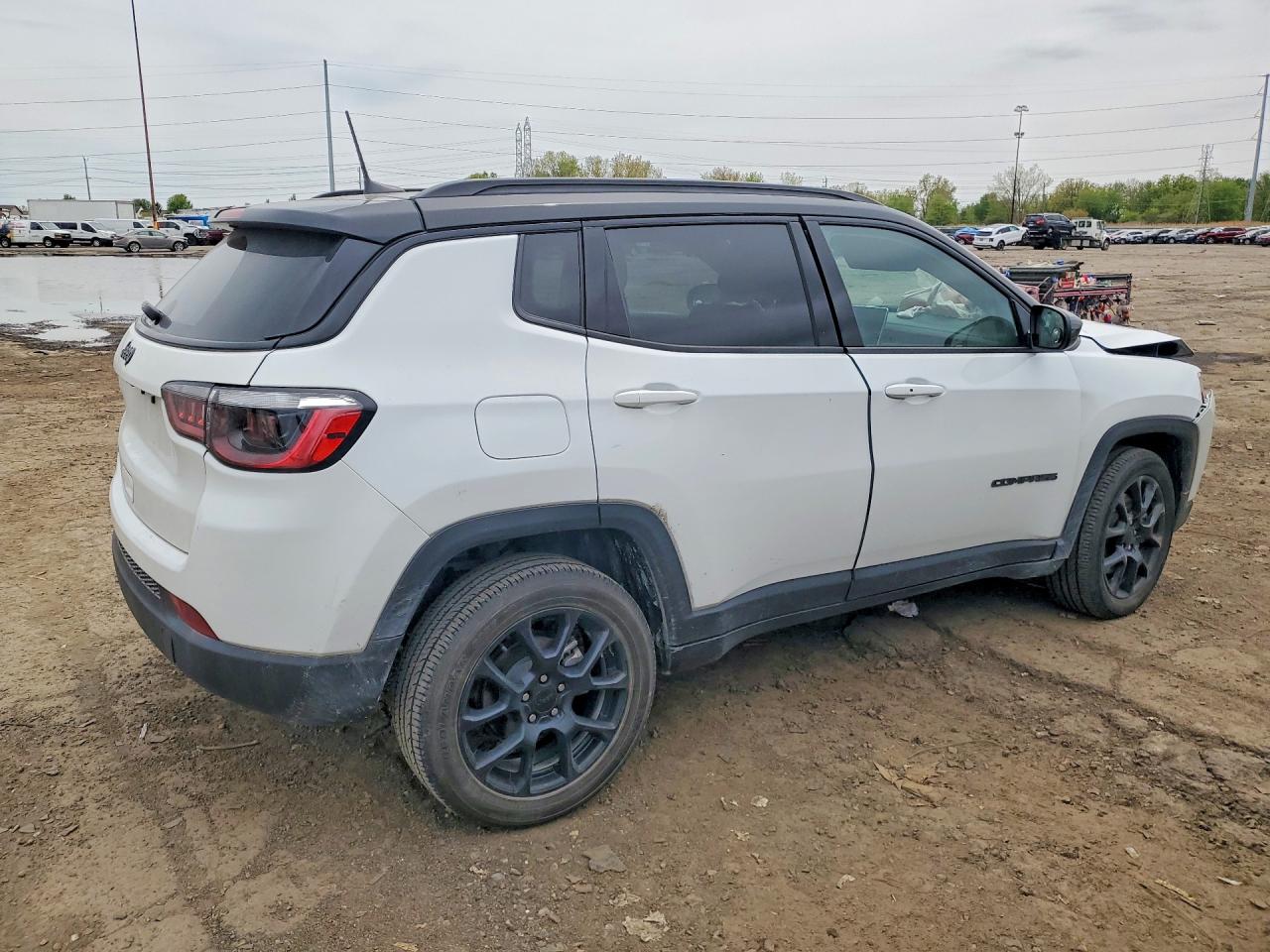 2024 JEEP COMPASS LATITUDE — снимка 3