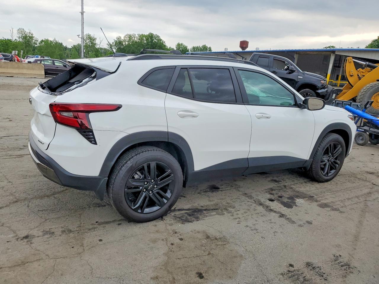 2024 CHEVROLET TRAX ACTIV — снимка 3