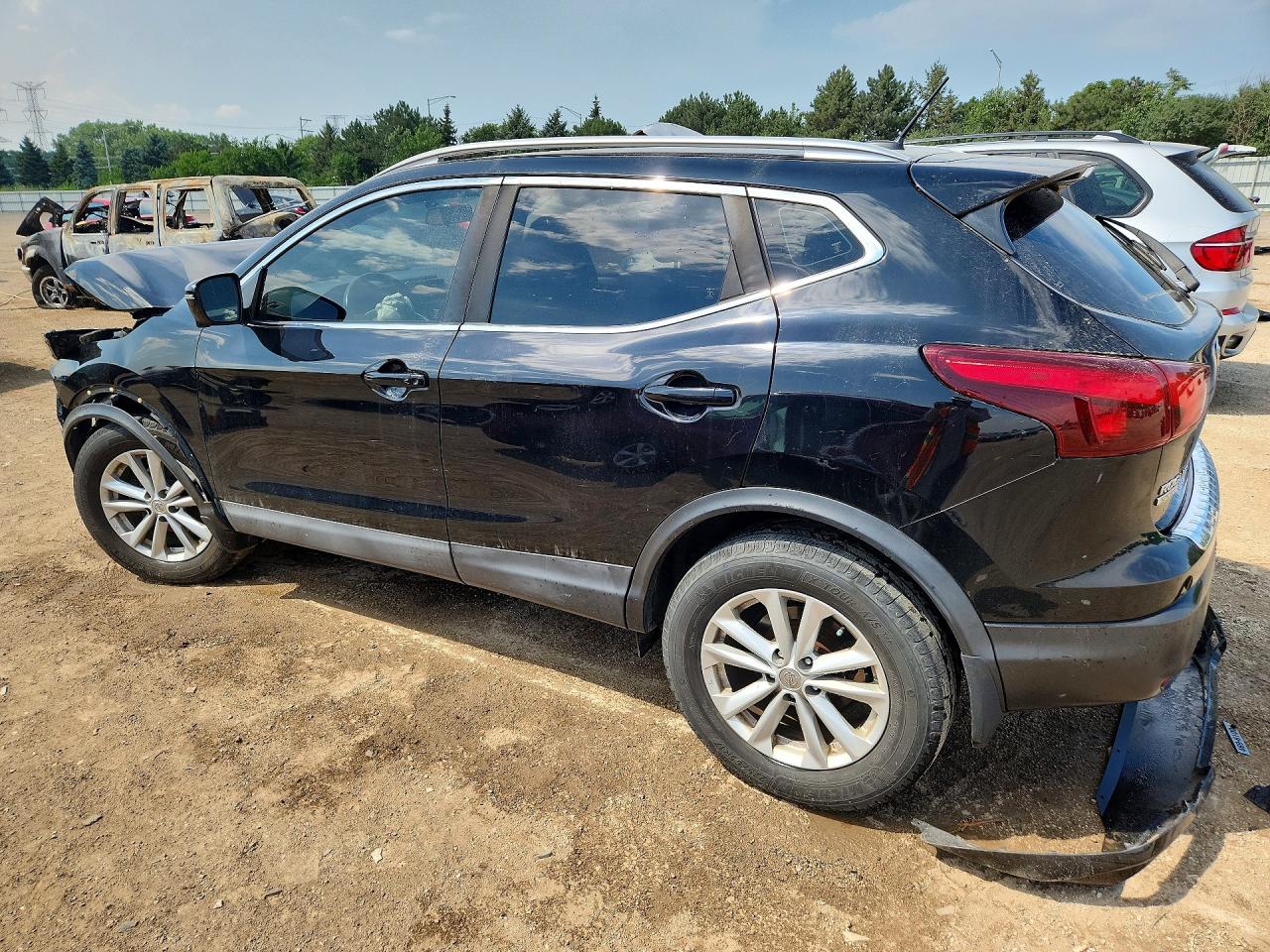2017 NISSAN ROGUE SPORT SV — снимка 2