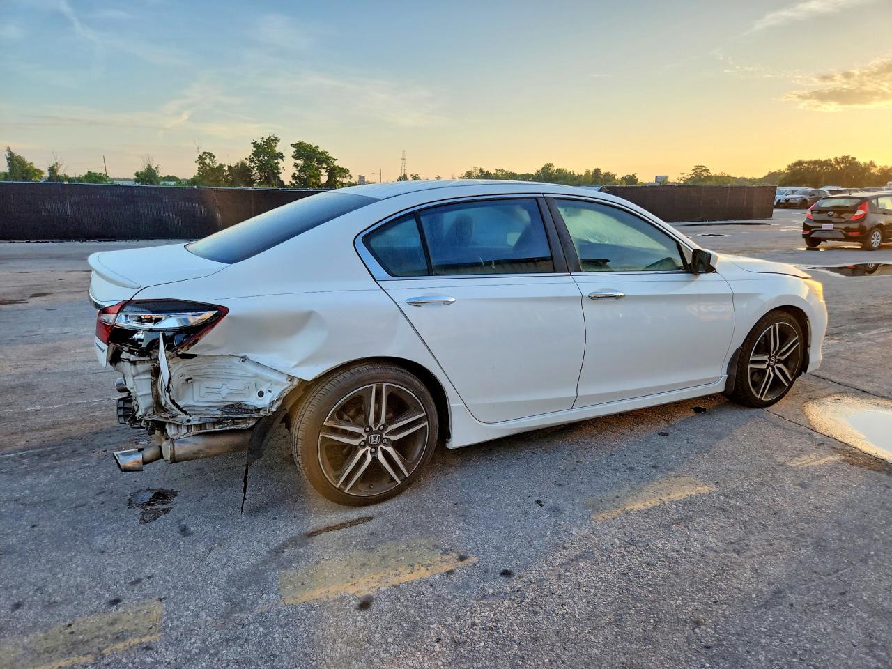 2017 HONDA ACCORD SPORT — снимка 3