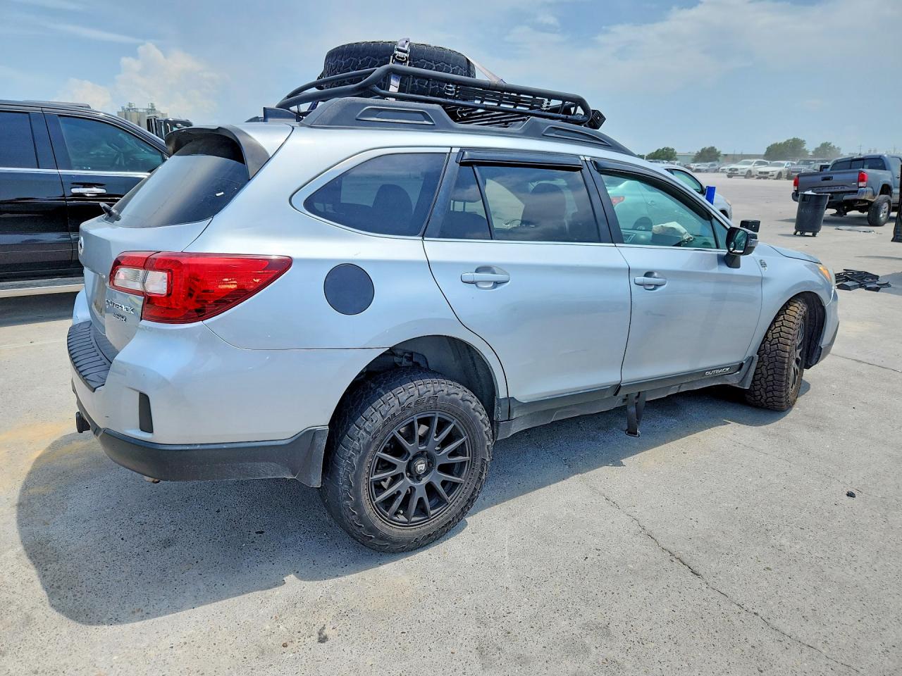 2016 SUBARU OUTBACK 3.6R LIMITED — снимка 3