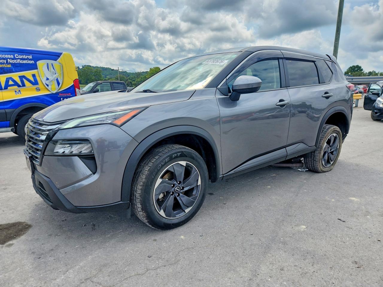 2024 NISSAN ROGUE SV