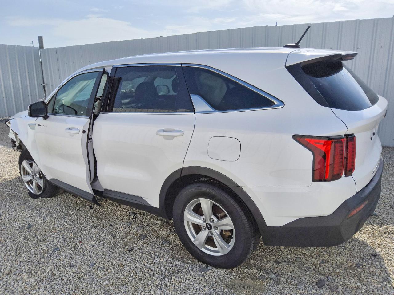 2021 KIA SORENTO LX — снимка 2