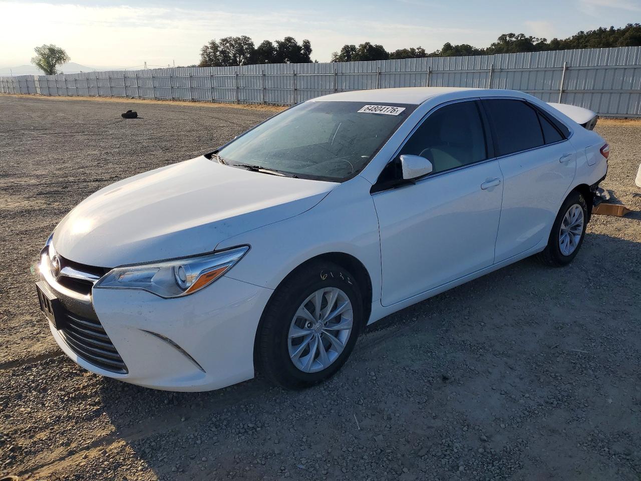 2016 TOYOTA CAMRY LE