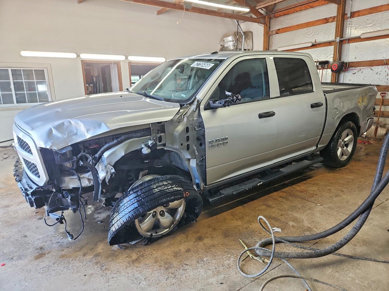 2015 RAM 1500 ST