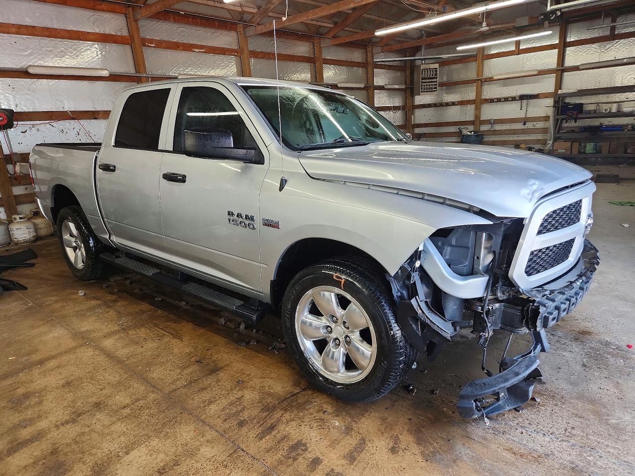 2015 RAM 1500 ST — снимка 4