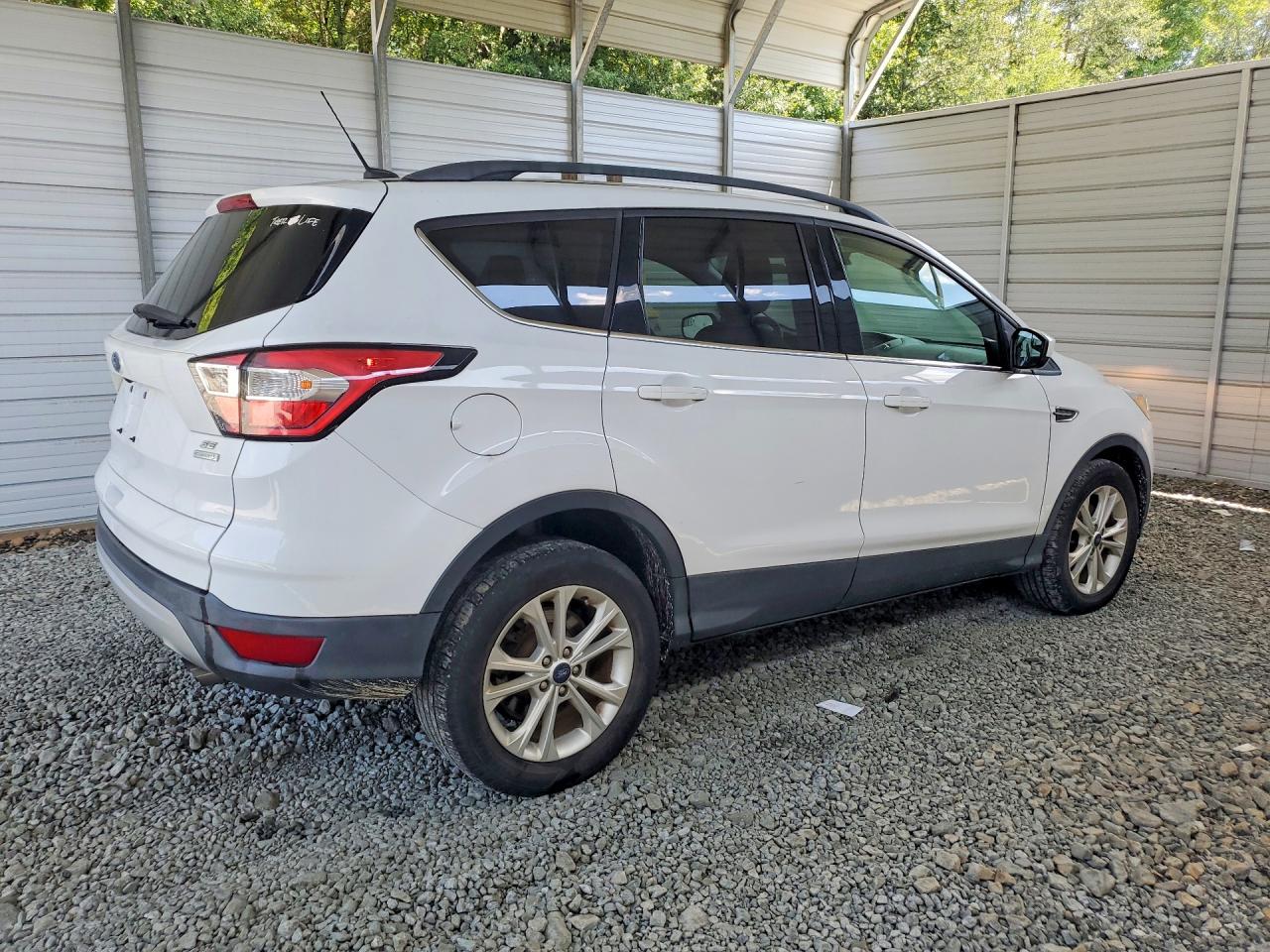 2018 FORD ESCAPE SE — снимка 3