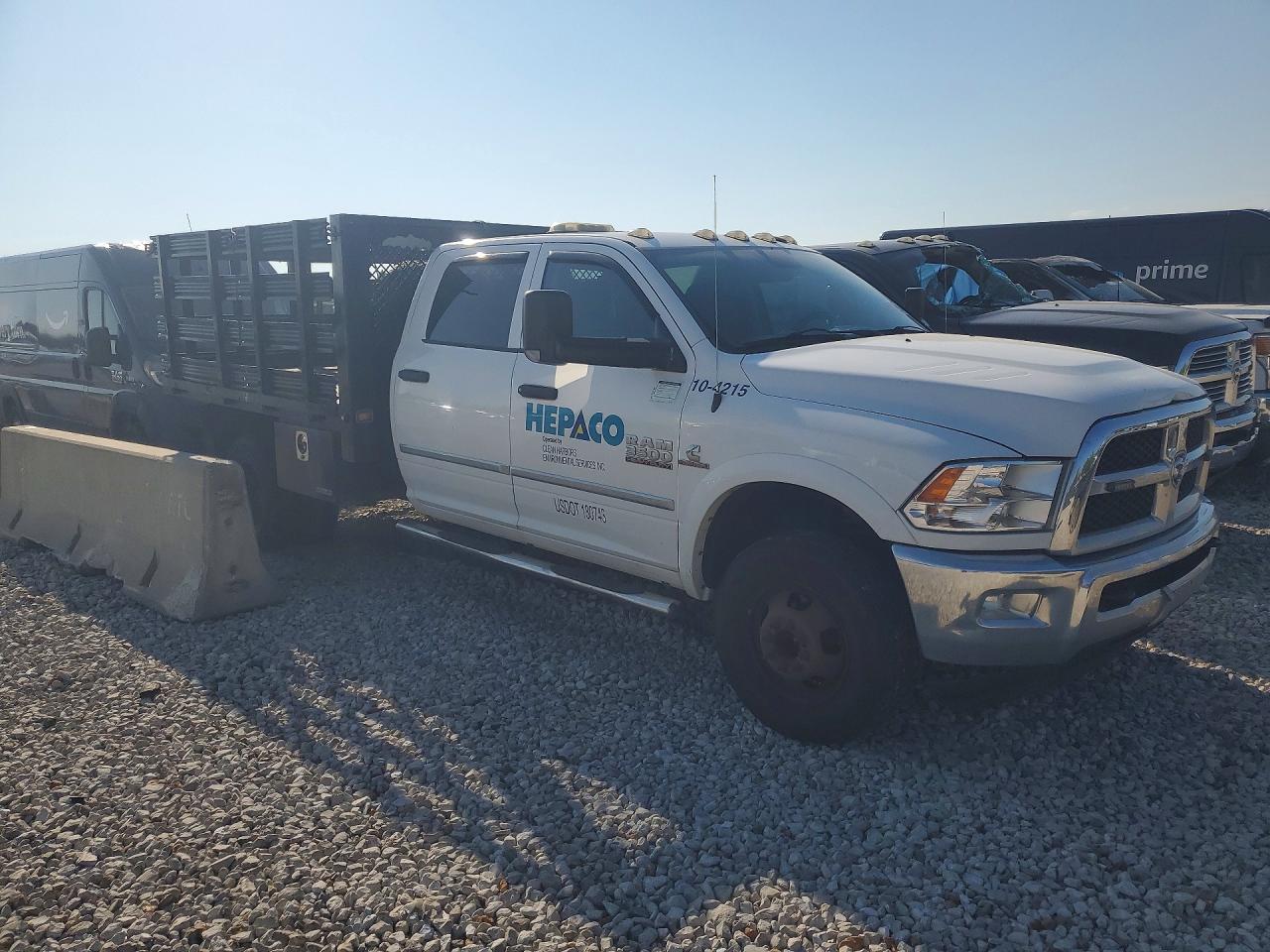 2015 RAM 3500 — снимка 4