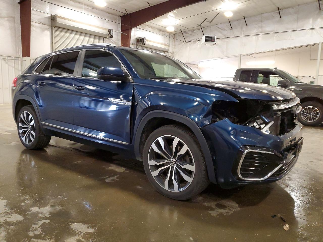 2020 VOLKSWAGEN ATLAS CROSS SPORT SEL R-LINE — снимка 4