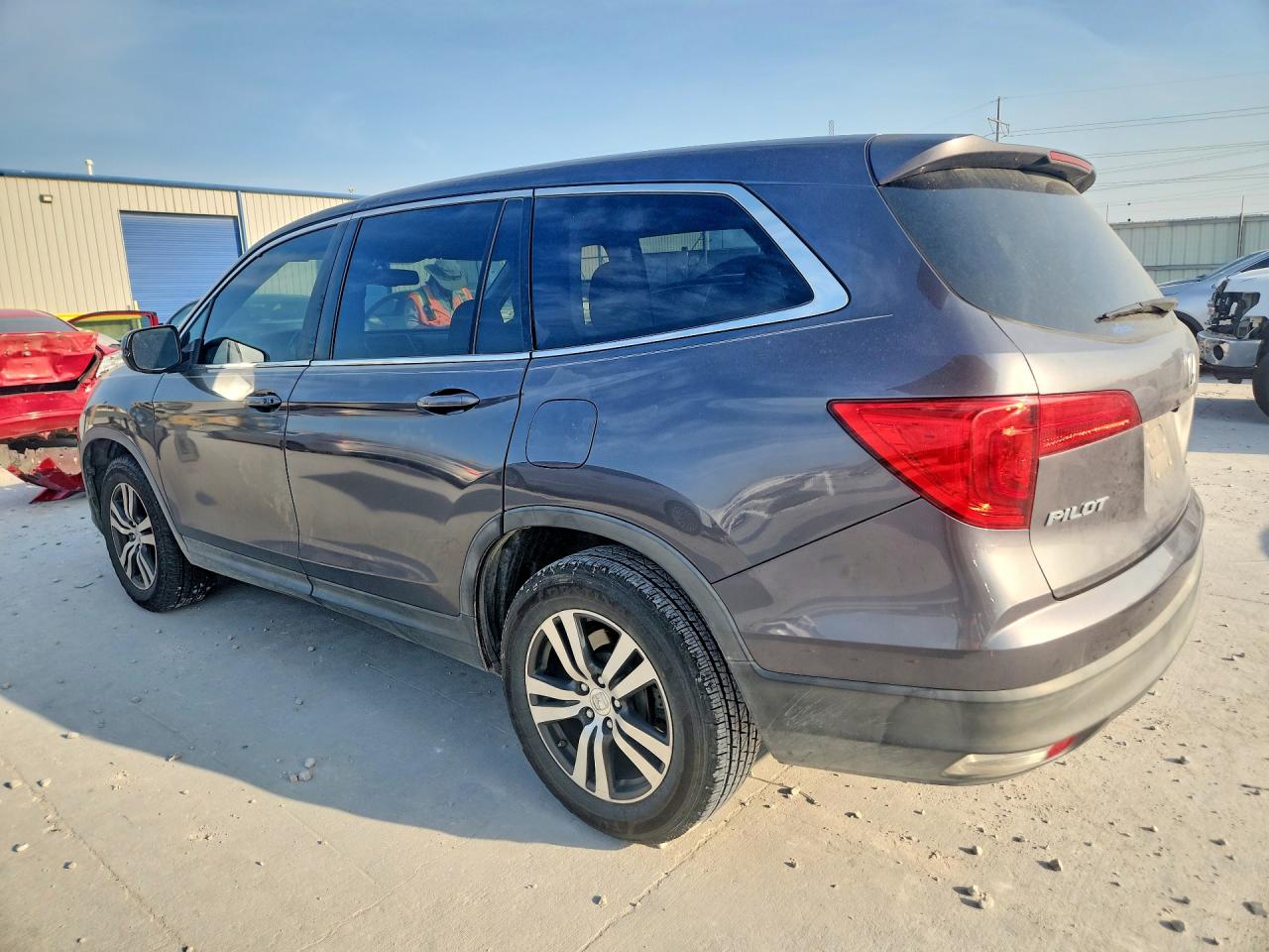 2016 HONDA PILOT EXL — снимка 2