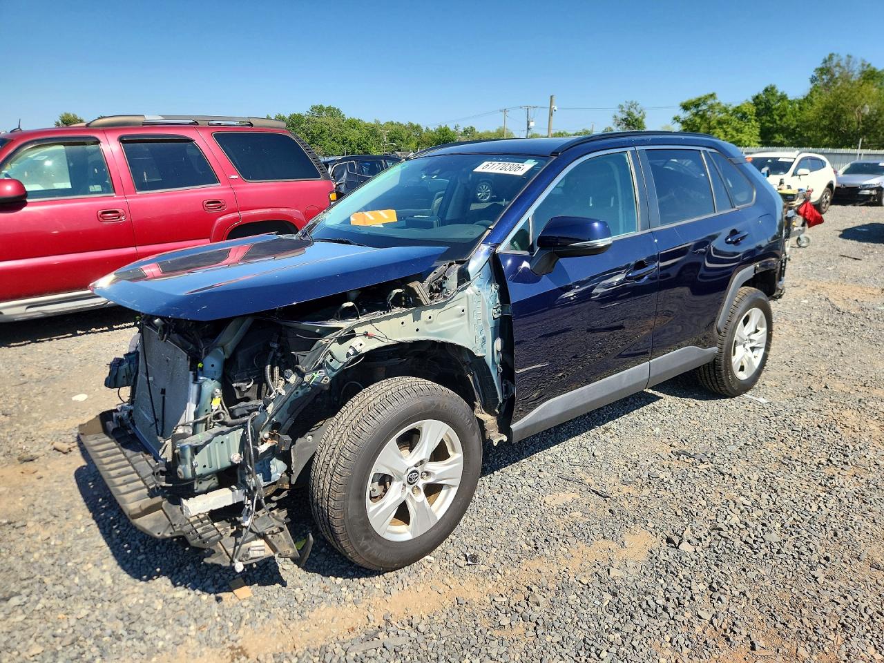 2019 TOYOTA RAV4 XLE