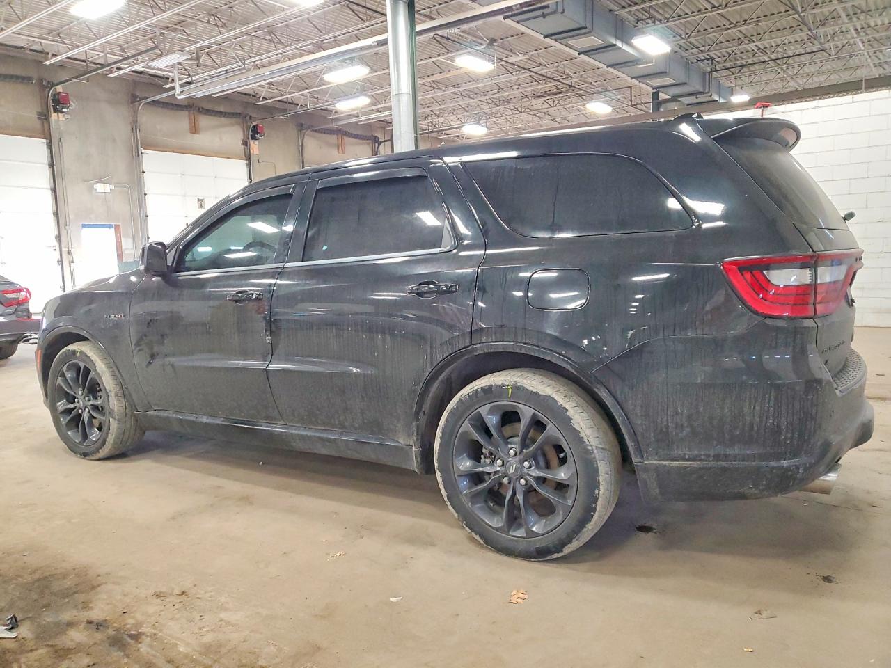 2022 DODGE DURANGO R — снимка 2