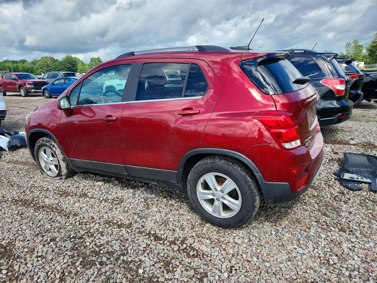 2018 CHEVROLET TRAX 1LT — снимка 2