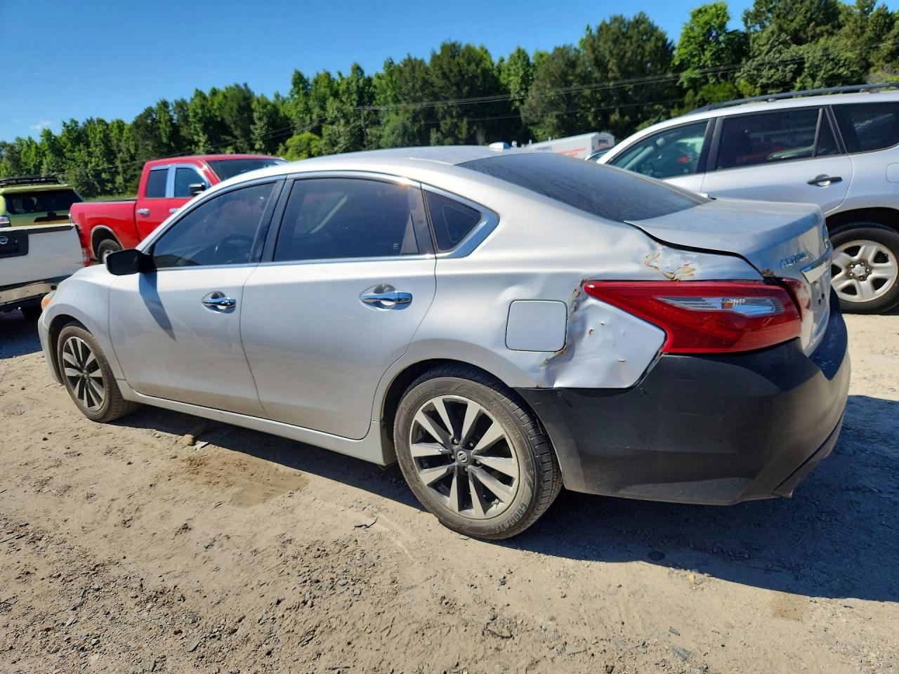 2018 NISSAN ALTIMA 2.5 SV — снимка 2