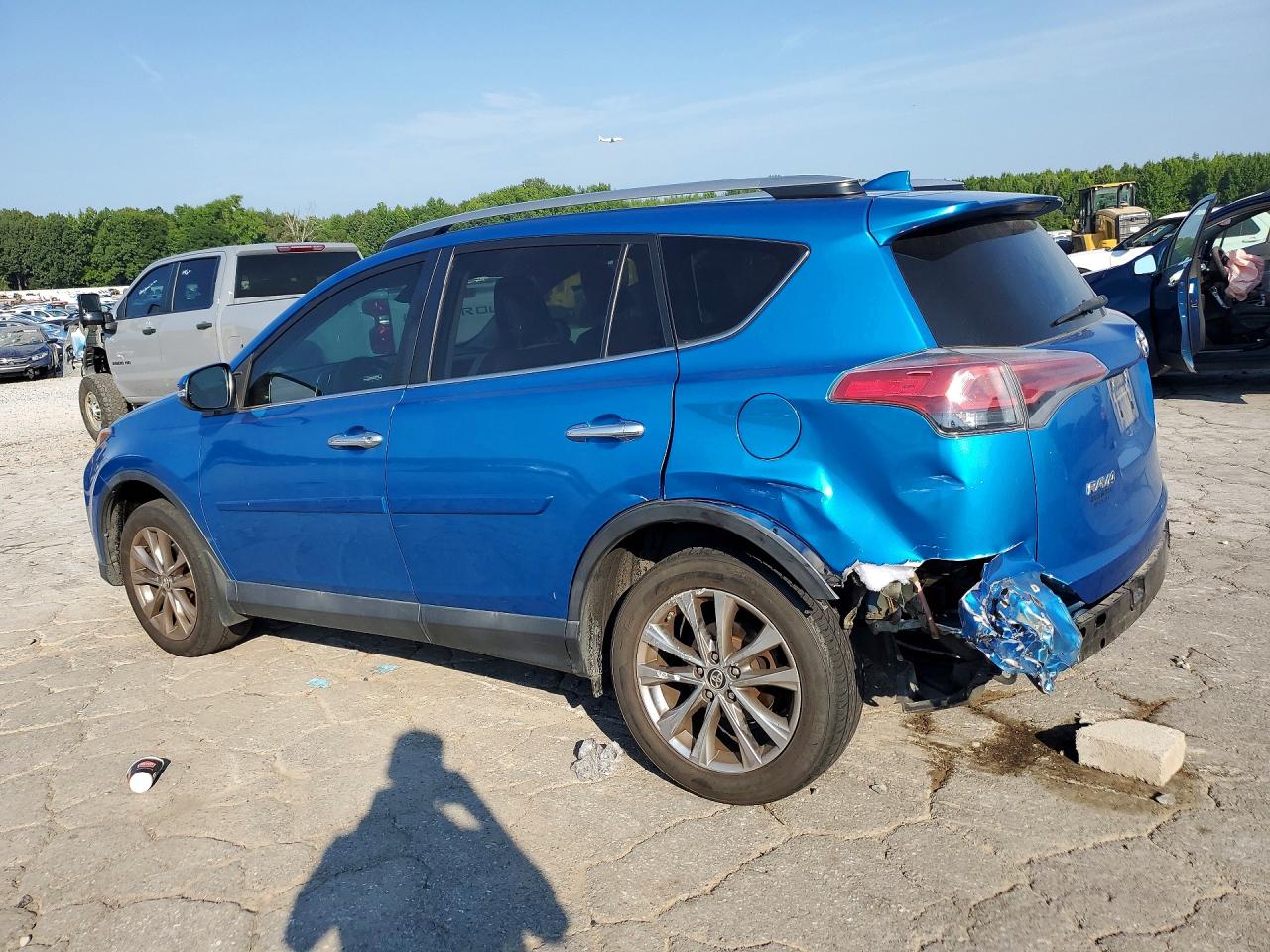 2017 TOYOTA RAV4 LIMITED — снимка 2