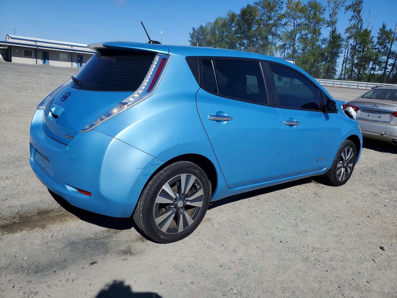 2015 NISSAN LEAF SL — снимка 3