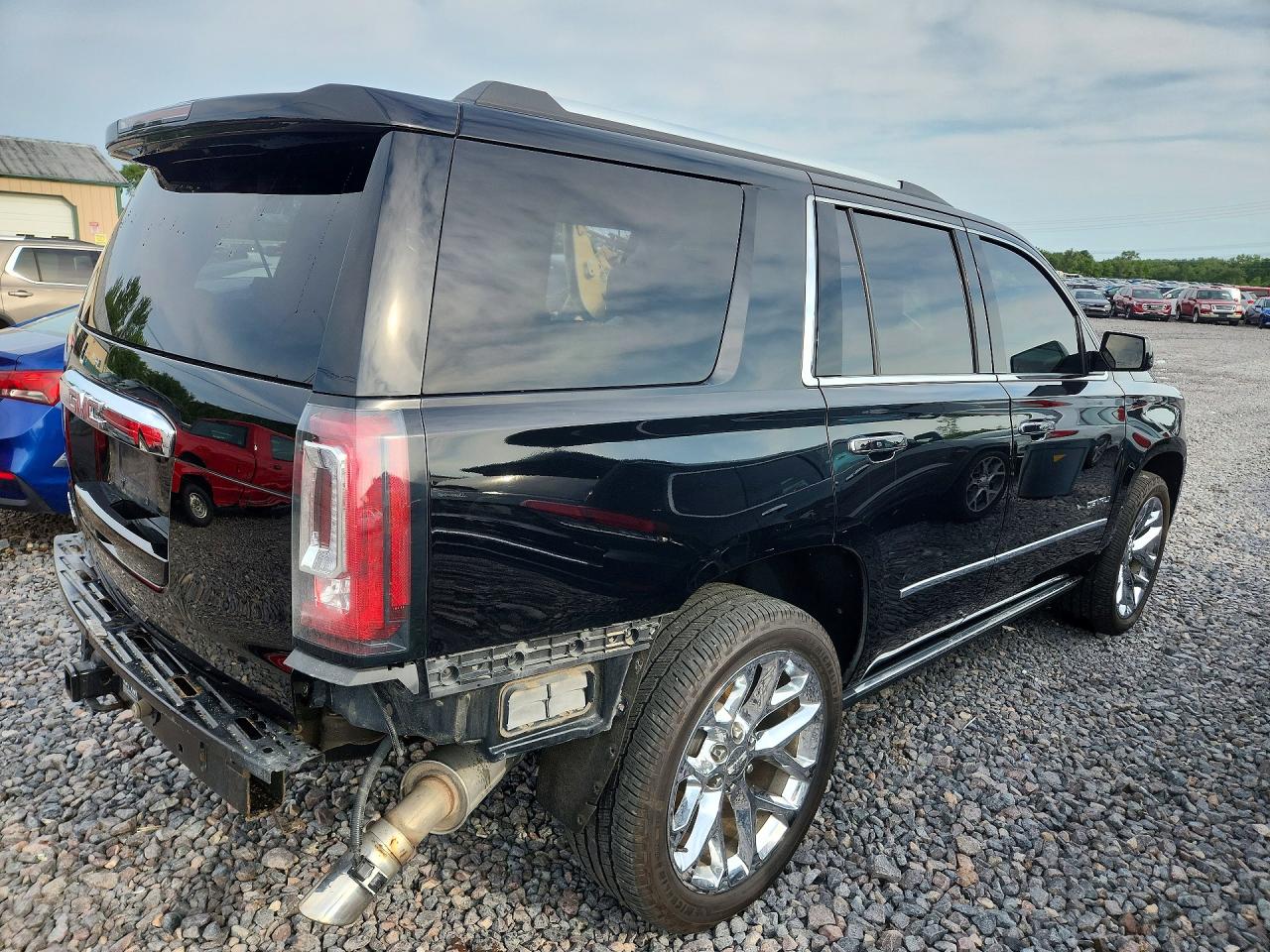 2017 GMC YUKON DENALI — снимка 3