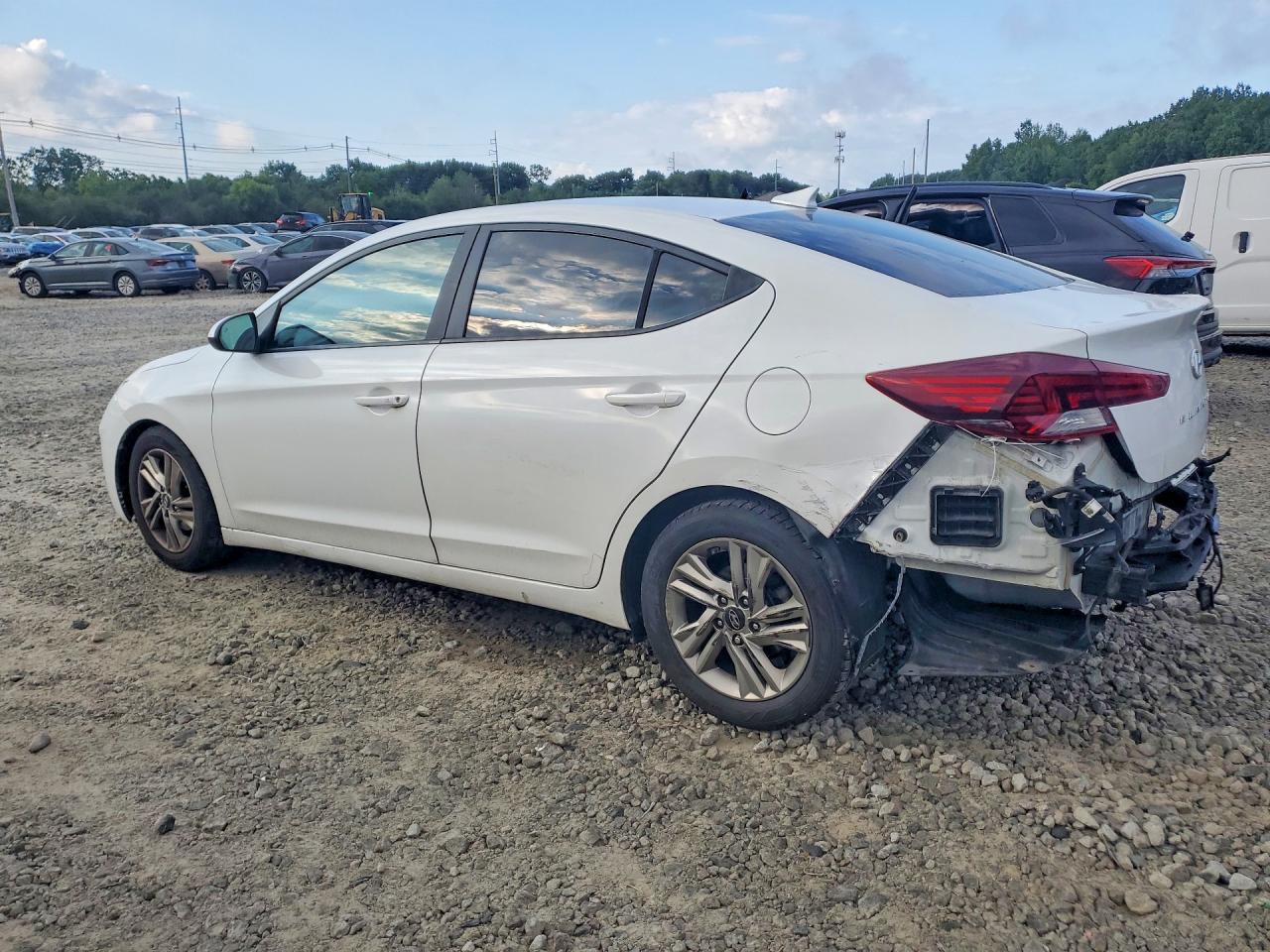 2019 HYUNDAI ELANTRA VALUE EDITION — снимка 2