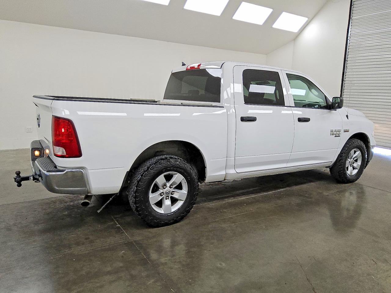 2019 RAM 1500 CLASSIC TRADESMAN — снимка 3