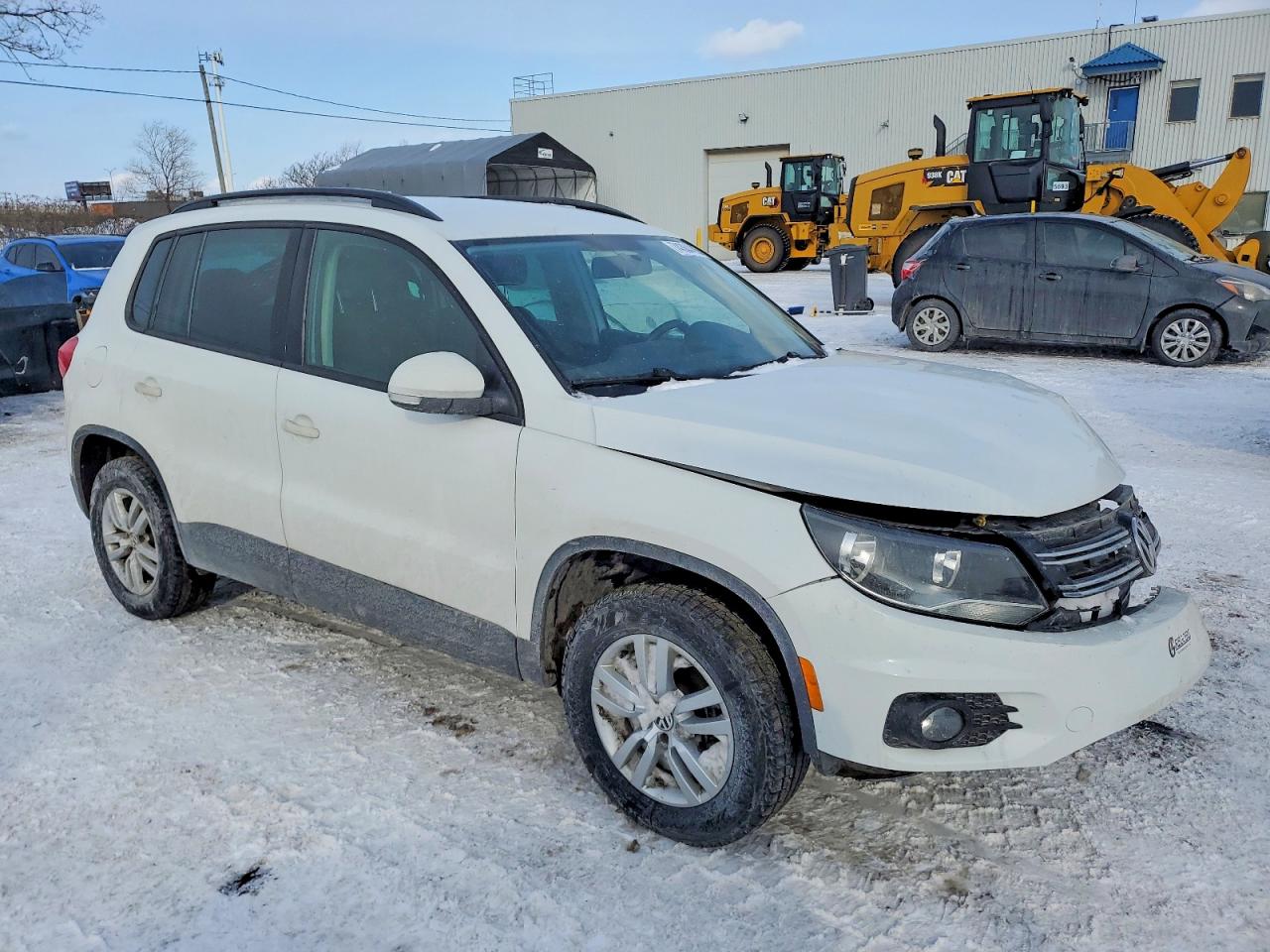 2015 VOLKSWAGEN TIGUAN S — снимка 4