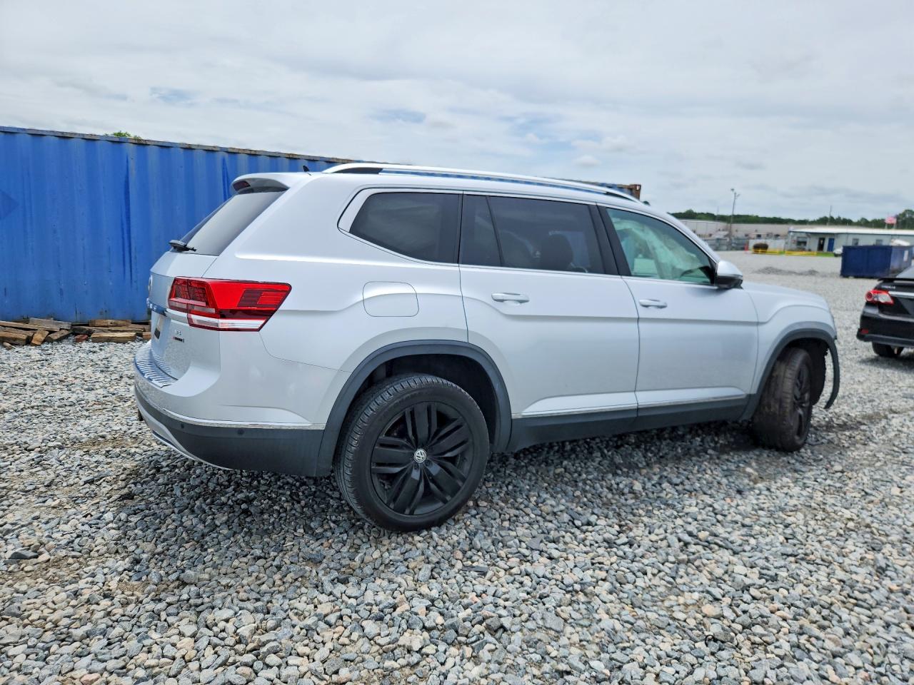 2018 VOLKSWAGEN ATLAS SEL PREMIUM — снимка 3