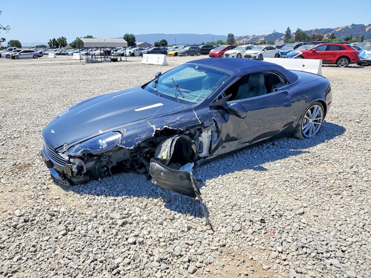2011 ASTON MARTIN DB9
