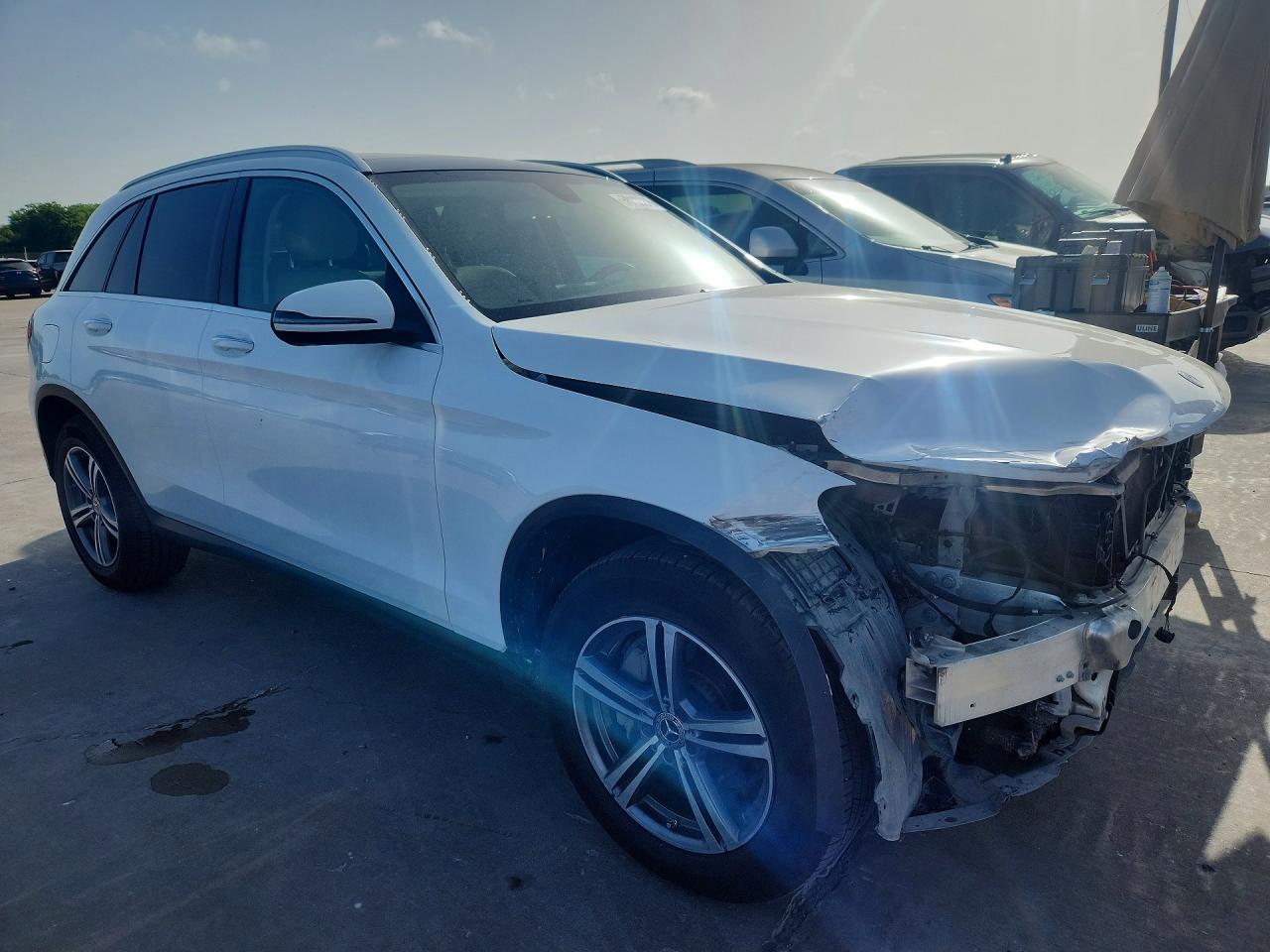 2020 MERCEDES-BENZ GLC 300 4MATIC — снимка 4