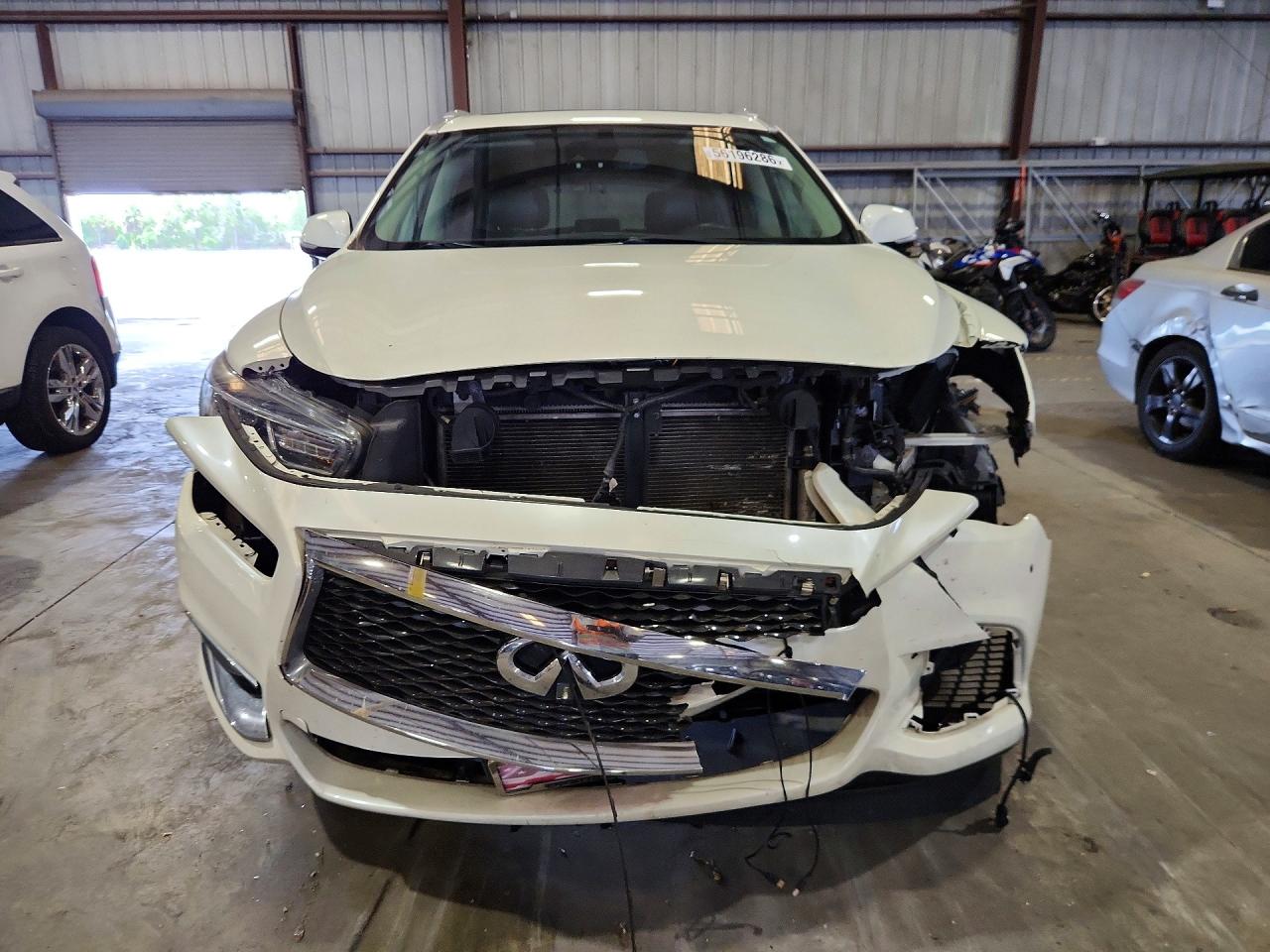 2019 INFINITI QX60 LUXE — снимка 5
