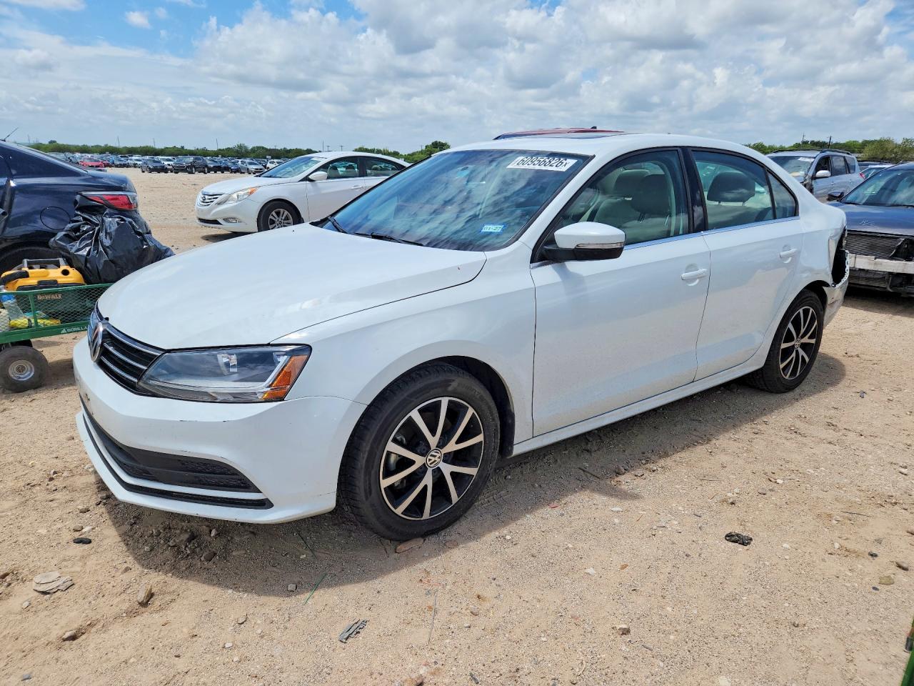 2017 VOLKSWAGEN JETTA SE