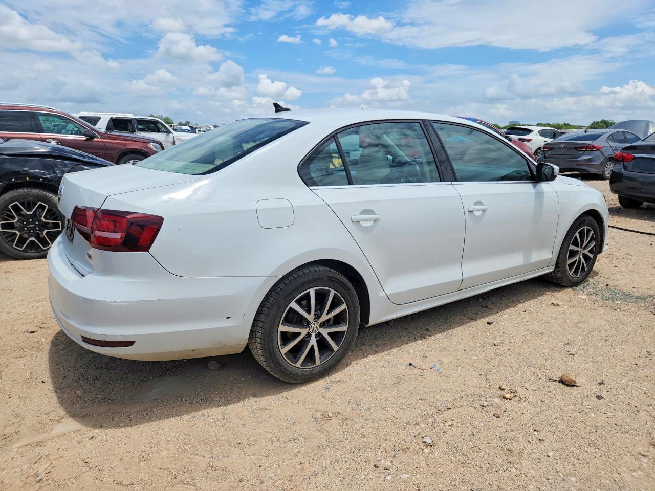 2017 VOLKSWAGEN JETTA SE — снимка 3