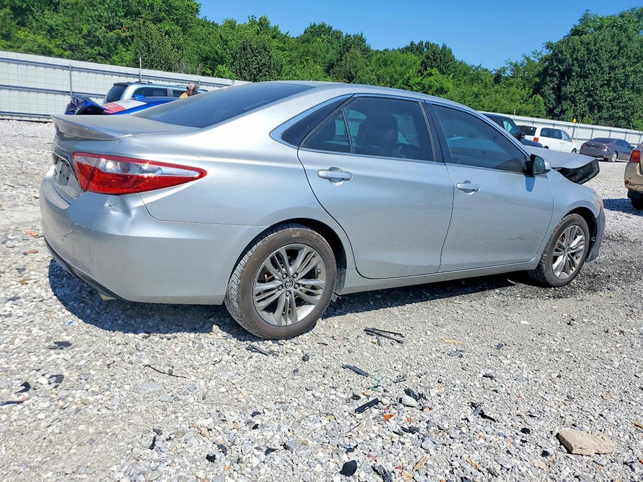 2016 TOYOTA CAMRY SE — снимка 3