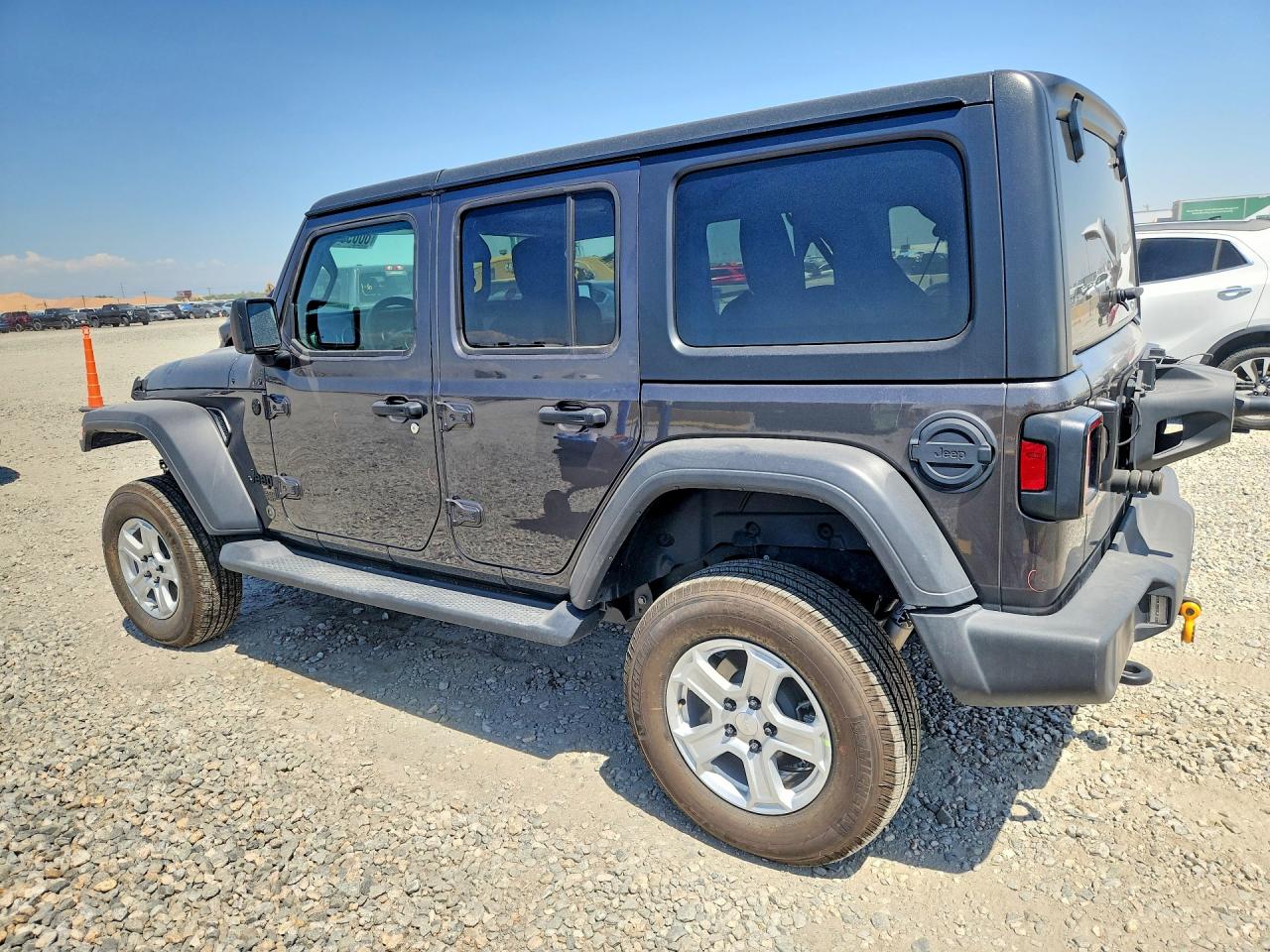 2021 JEEP WRANGLER UNLIMITED SPORT — снимка 2