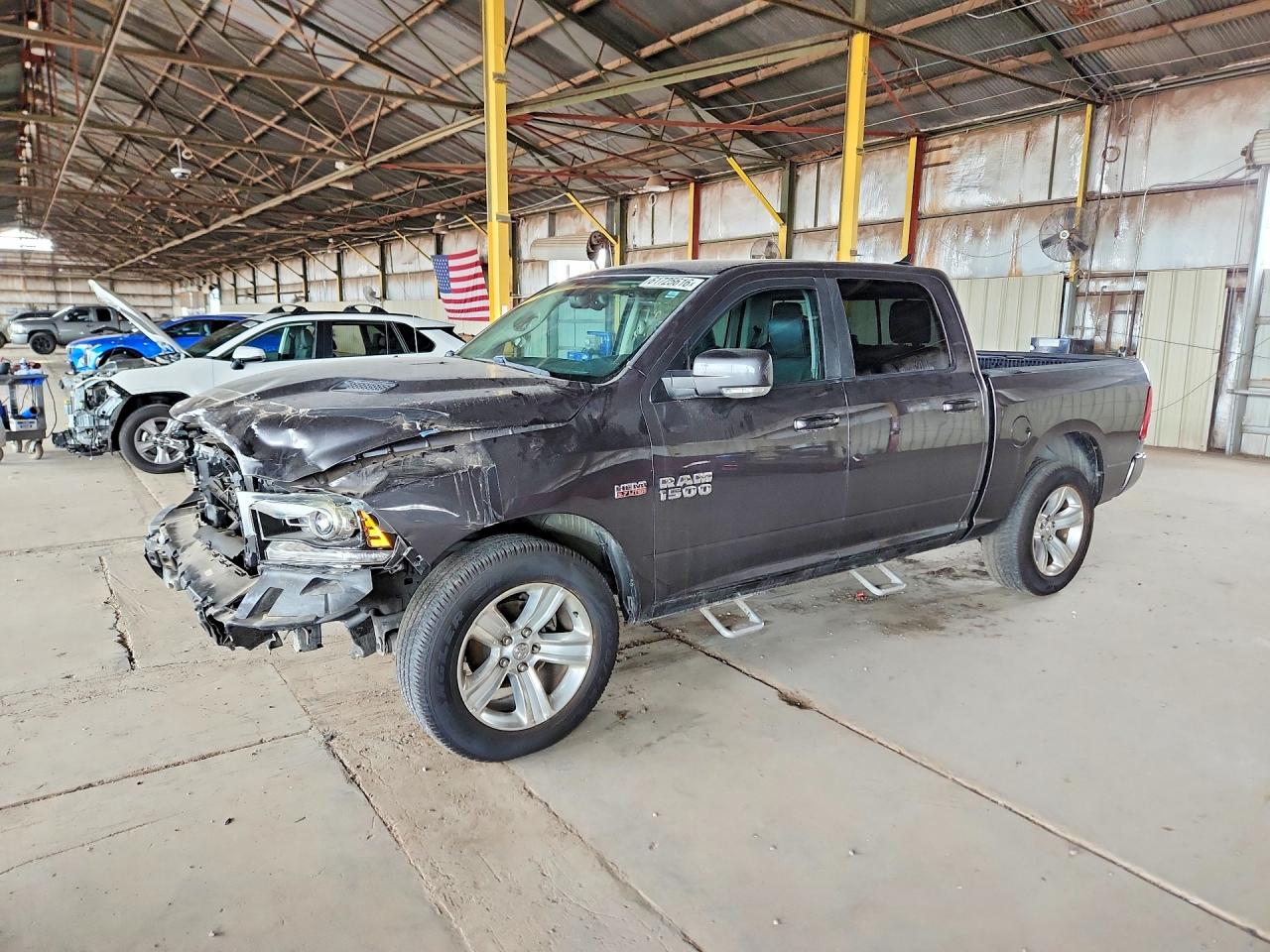2015 RAM 1500 SPORT